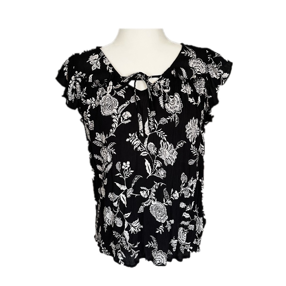 Old Navy Black Blouse with White Floral Design Size M